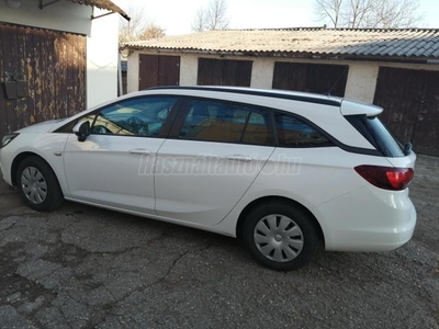 OPEL ASTRA K Sports Tourer 1.4 Selection