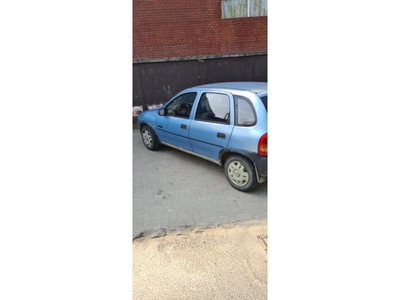 OPEL CORSA B 1.4 Swing