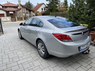 OPEL INSIGNIA Sports Tourer 2.0 CDTI