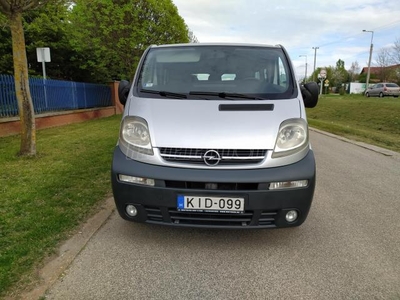 OPEL VIVARO 1.9 DTI L2H1 2.9t 9 FŐ. KLÍMA