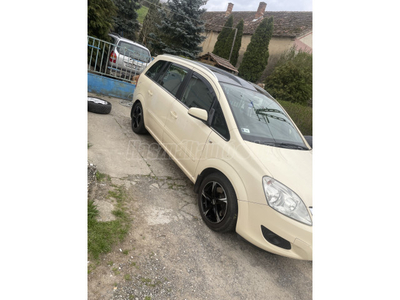 OPEL ZAFIRA B 1.7 CDTI Essentia