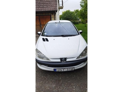 PEUGEOT 206 1.4 HDi Presence