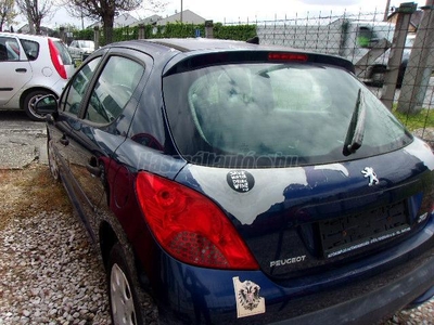 PEUGEOT 207 1.4 Urban