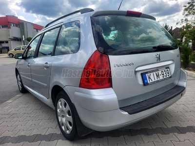 PEUGEOT 307 1.4 16V Riviera III. Napi használatban Törzskönyves