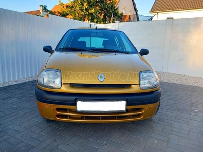 RENAULT CLIO 1.2 RN 5 AJTÓS! VALÓS 177 eKM! FRISS MŰSZAKI & SZERVIZ! 5L/100KM!!