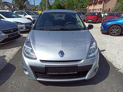 RENAULT CLIO Clio III 1.2 16V