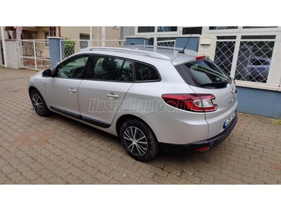 RENAULT MEGANE Grandtour 1.5 dCi TomTom kevés km. magánsz-től. kitünű állapot