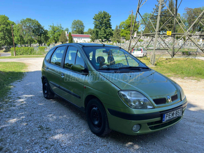 RENAULT SCENIC Mégane Scénic 1.6 16V Kaleido