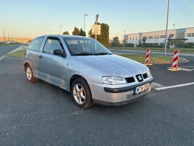 SEAT IBIZA 1.4 16V Signo