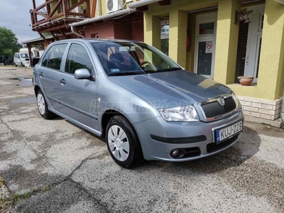 SKODA FABIA 1.4 16V Classic 1. TULAJ.FRISS VEZÉRLÉS.KLÍMA.VEZETETT SZERVÍZKÖNYV