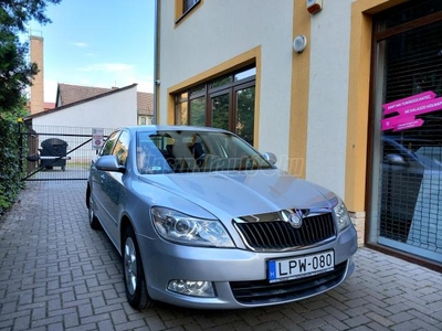 SKODA OCTAVIA 1.6 CR TDI Ambiente DPF Friss Nagyszervíz/Megkímélt Állapot!