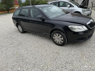 SKODA OCTAVIA Combi 1.6 CR TDI Ambiente DPF