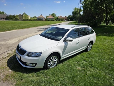 SKODA OCTAVIA Combi 1.6 CR TDI Ambition