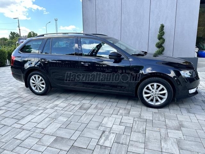 SKODA OCTAVIA Combi 2.0 CR TDI Style 5E5485SY