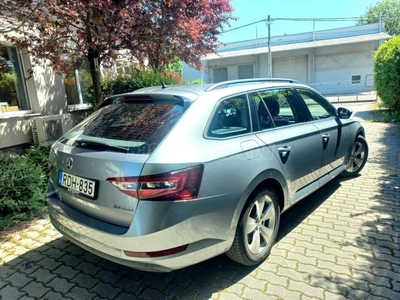 SKODA SUPERB Combi 2.0 TDI SCR Ambition NAVI! Első Tulaj!