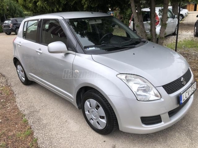 SUZUKI SWIFT 1.3 GLX CD AC HIDEG KLÍMA . SZERVÓ. ABS !ROZSDAMENTES. MAGYAR AUTÓ! VALÓS Km. !!