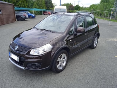 SUZUKI SX4 1.6 GLX AC CD MP3 4WD Összkerekes!