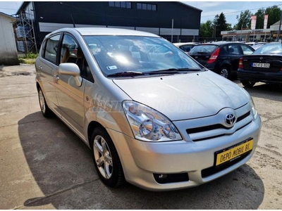 TOYOTA COROLLA VERSO 2.2 D-4D Linea Sol