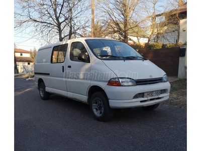 TOYOTA HI-ACE Hiace 2.4 TD 4x4 Panel Van Long 4 WD