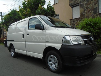 TOYOTA HI-ACE Hiace 2.5 D-4D 4x4 Panel Van ÖSSZKEREKES---2012-s MODELL---CSERÉLHETŐ