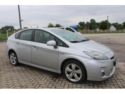 TOYOTA PRIUS 1.8 HSD Premium (Automata)