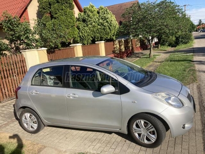 TOYOTA YARIS 1.3 Sol