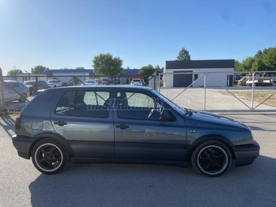 VOLKSWAGEN GOLF III 1.9 TDI GT