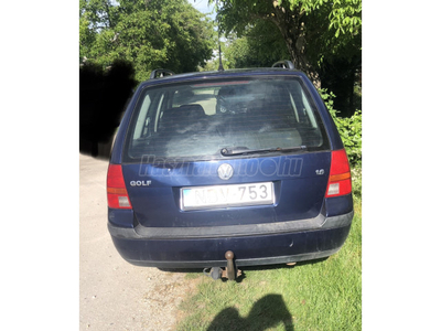 VOLKSWAGEN GOLF IV 1.6