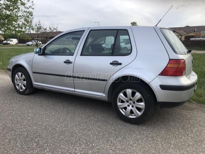 VOLKSWAGEN GOLF IV 1.9 PD TDi Comfortline