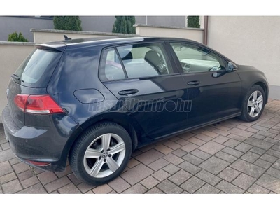 VOLKSWAGEN GOLF VII 2.0 TDI Highline DSG AU