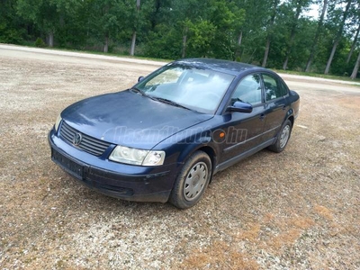 VOLKSWAGEN PASSAT 1.9 TDI Comfortline