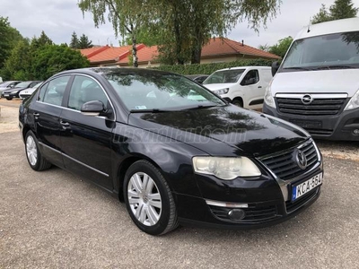 VOLKSWAGEN PASSAT 2.0 PD TDI Highline 4Motion Összkerék. Bőr. Ülésfűtés. Tempomat