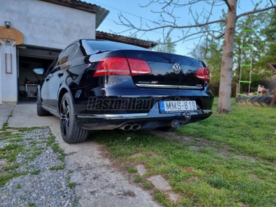 VOLKSWAGEN PASSAT VII 2.0 CR TDI Comfortline BMT Magánszemély!! Mo-i!! 239ezer km!! költségmentes!!Navi-led-tolatókamera Carplay