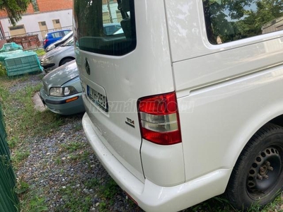 VOLKSWAGEN TRANSPORTER T5 Caravelle 2.0 CR TDI Trendline