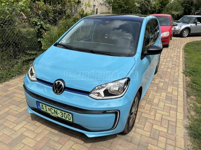 VOLKSWAGEN UP e-Up!