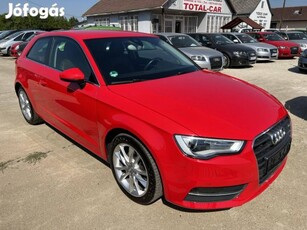 AUDI A3 2.0 TDI Attraction Végig Vezetett SZERV...