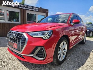 AUDI Q3 40 TDI S line quattro S-tronic Sz.könyv...