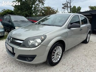 Opel Astra H 1.4 Enjoy