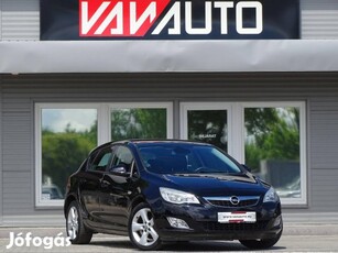 Opel Astra J 1.6 Enjoy 83eKM-Klíma-1.Tulaj-TEMP...