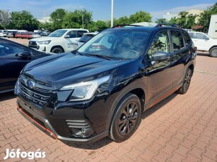 Subaru Forester 2.0 e-Boxer Exclusive Cross CVT...