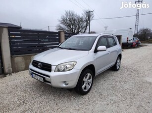 Toyota Rav 4 Rav4 2.2 D-4D 4x4 Friss műszaki! S...