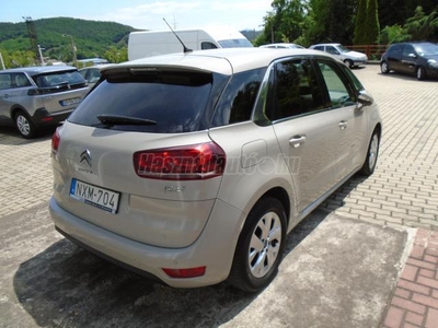 CITROEN C4 PICASSO 1.6 BlueHDi Intensive S&S 1. ORVOS TULAJ+SZERVÍZKÖNYV