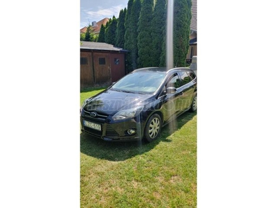 FORD FOCUS 1.6 Ti-VCT Titanium