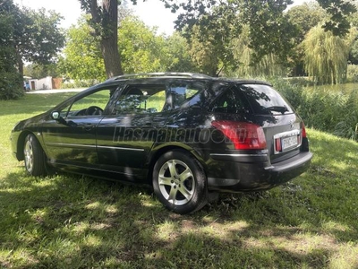 PEUGEOT 407 SW 2.0 HDi Sportline