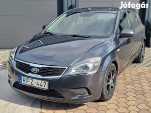 KIA CEE'D 1.6 CRDi ecodynamic Megkímélt. Klíma....