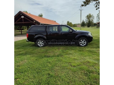 NISSAN NAVARA 4WD Double 2.5D XE