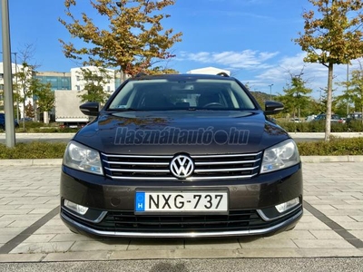 VOLKSWAGEN PASSAT VII Variant 2.0 CR TDI Comfortline BMT DSG 2. Tulaj. Szervizkönyv. 0 Ft-tól elvihető