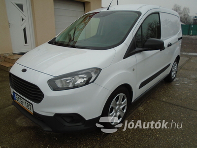 FORD Courier