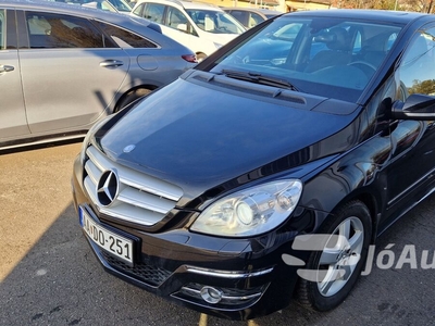 MERCEDES-BENZ B-osztály