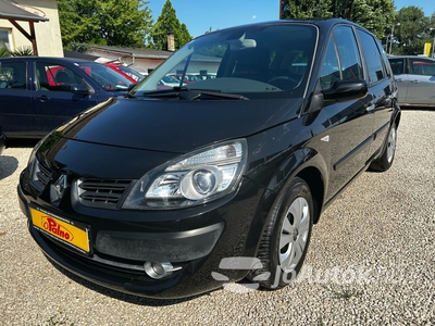 RENAULT Scénic